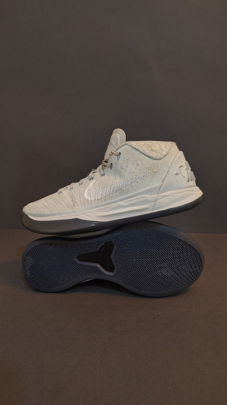 کفش بسکتبال والیبال Nike kobe AD اورجینال