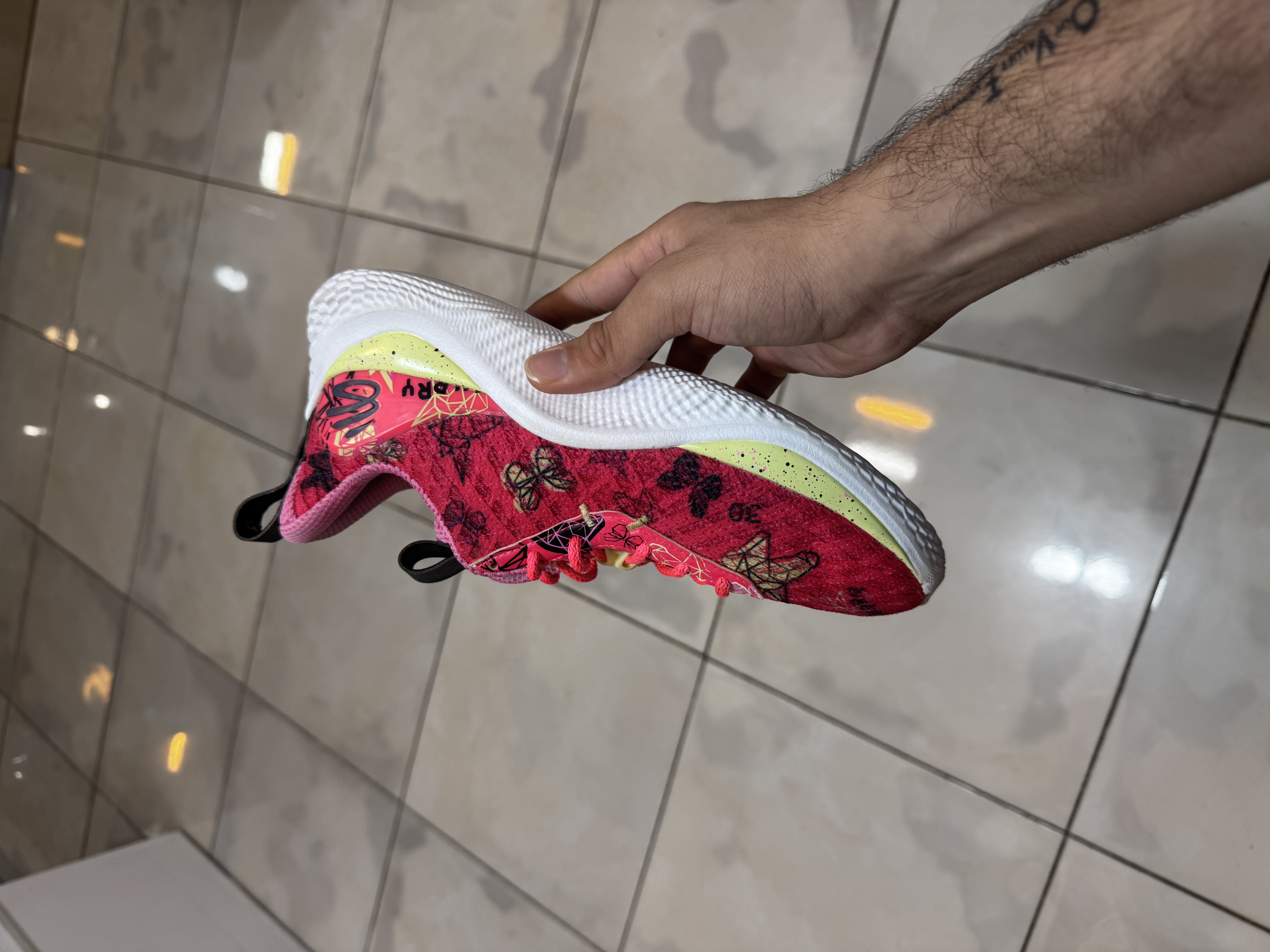 کفش بسکتبال والیبال curry 10 اورجینال