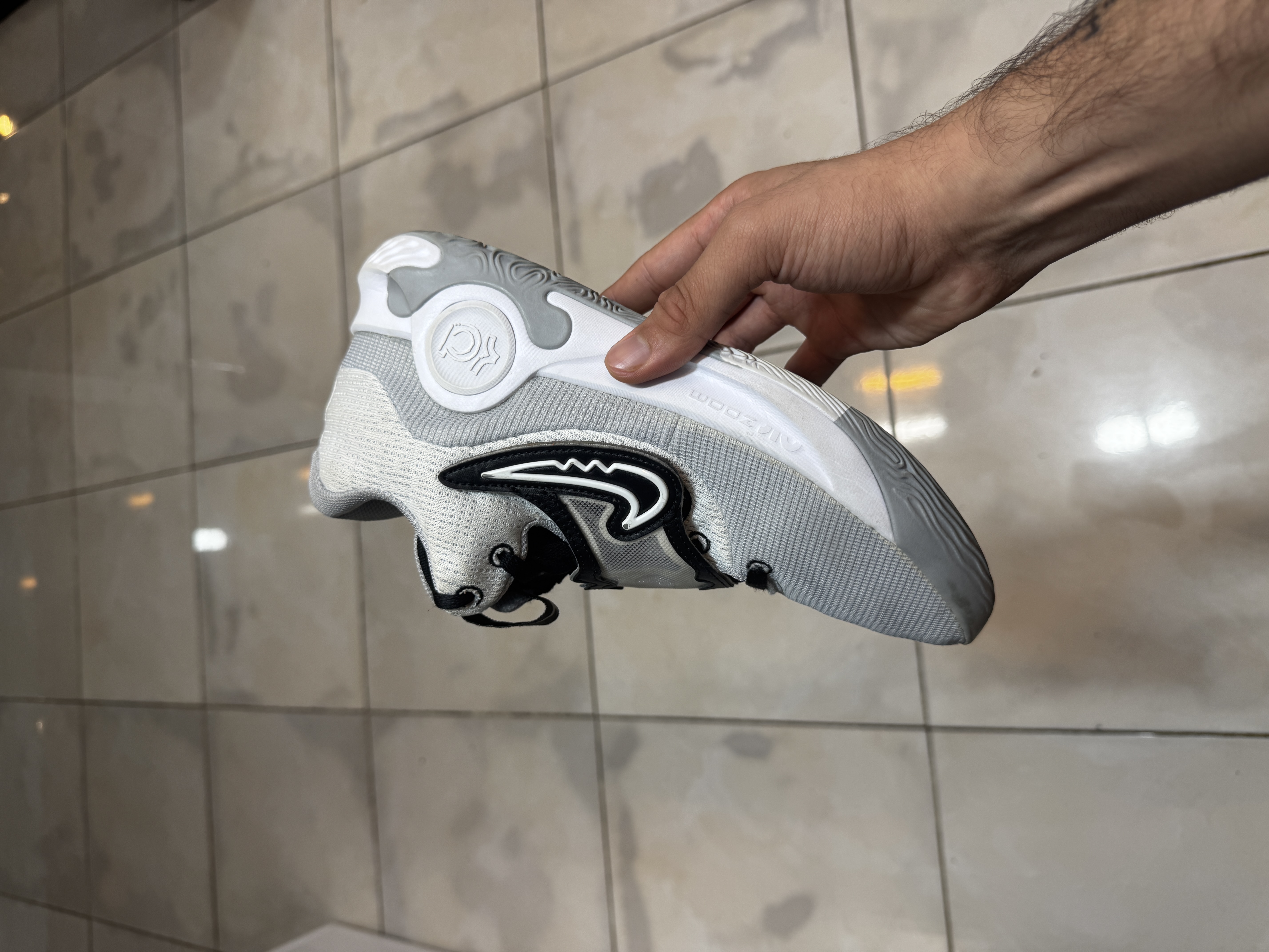 کفش بسکتبال والیبال nike KD اورجینال - hardenshoes گرگان