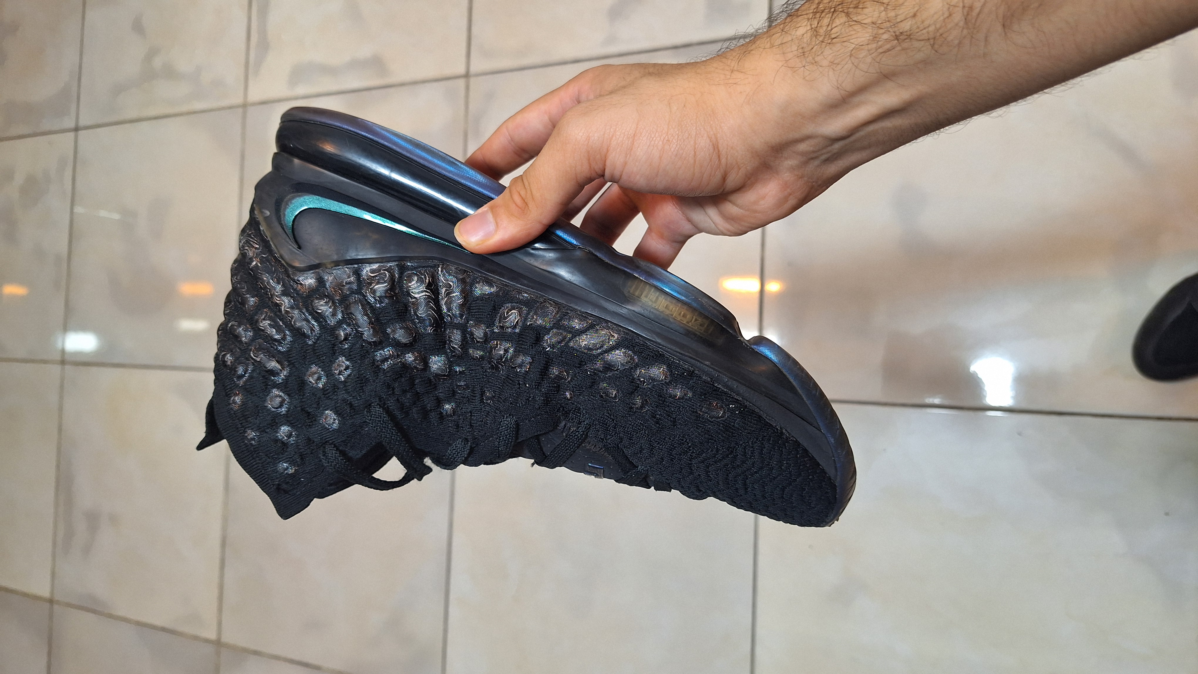 کفش بسکتبال والیبال Nike Lebron اورجینال - hardenshoes گرگان