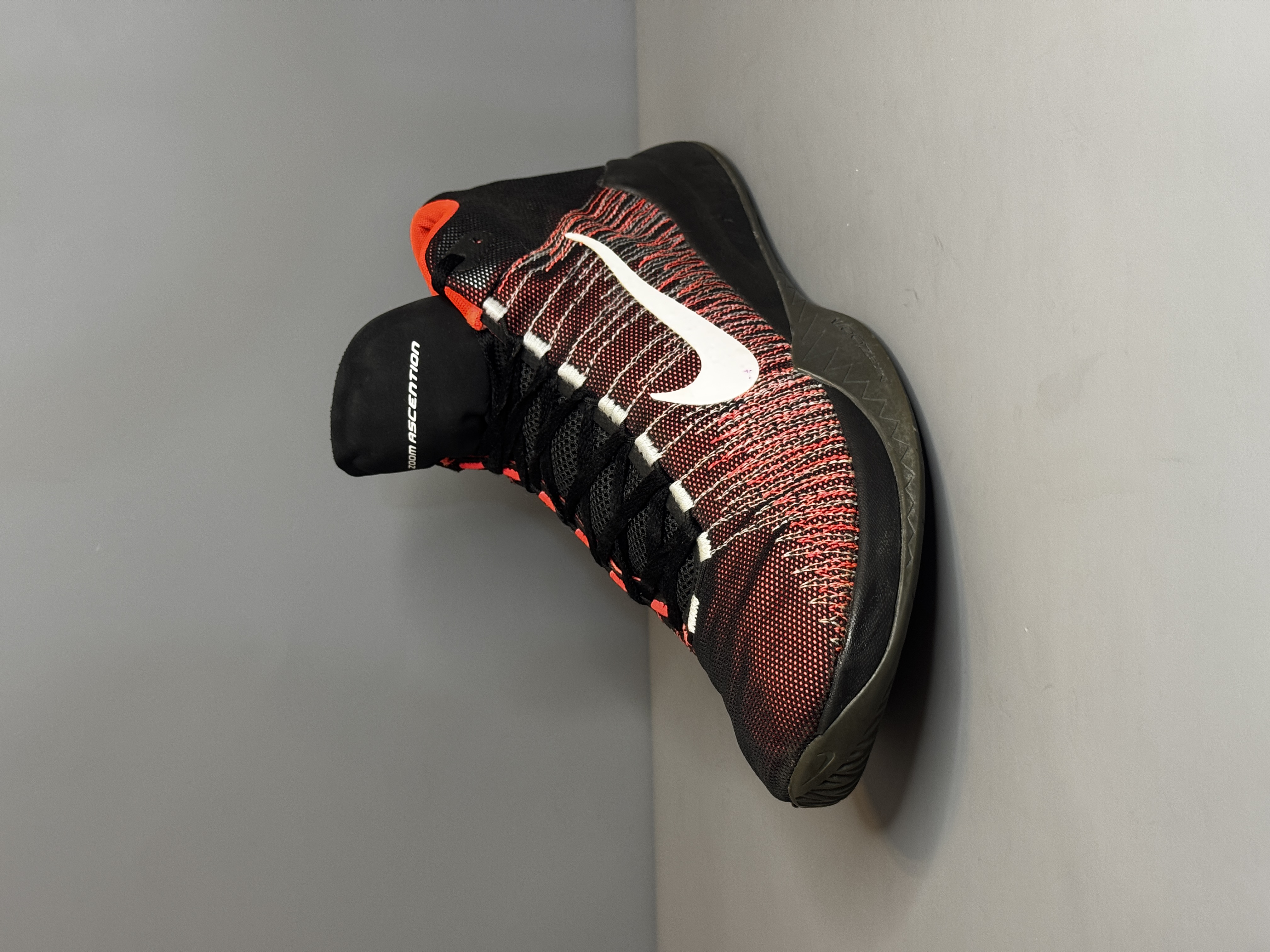 کفش بسکتبال والیبال Nike ascension اورجینال