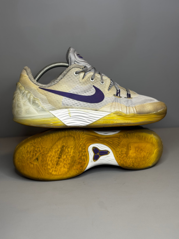 کفش بسکتبال Kobe venomenon 5 اورجینال
