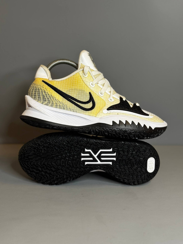 کفش بسکتبال والیبال Nike Kyrie 7 اورجینال