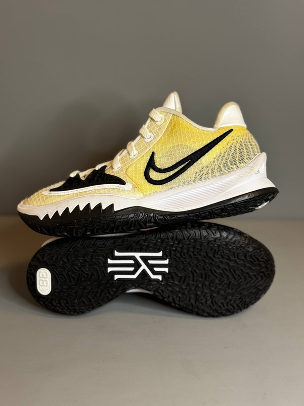 کفش بسکتبال والیبال Nike Kyrie 7 اورجینال