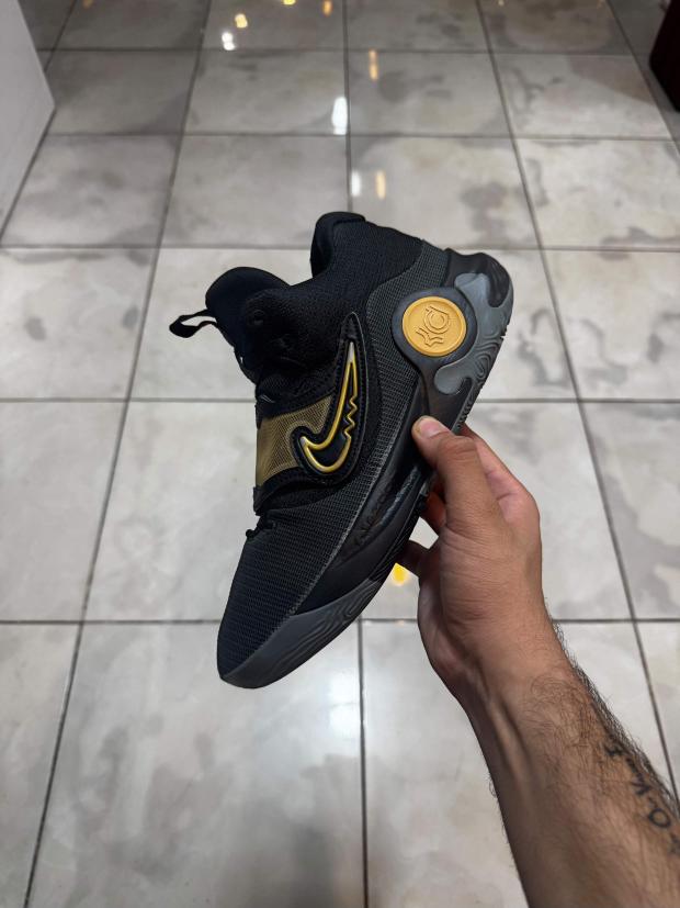 کفش بسکتبال والیبال  Nike KD Tray 5 اورجینال