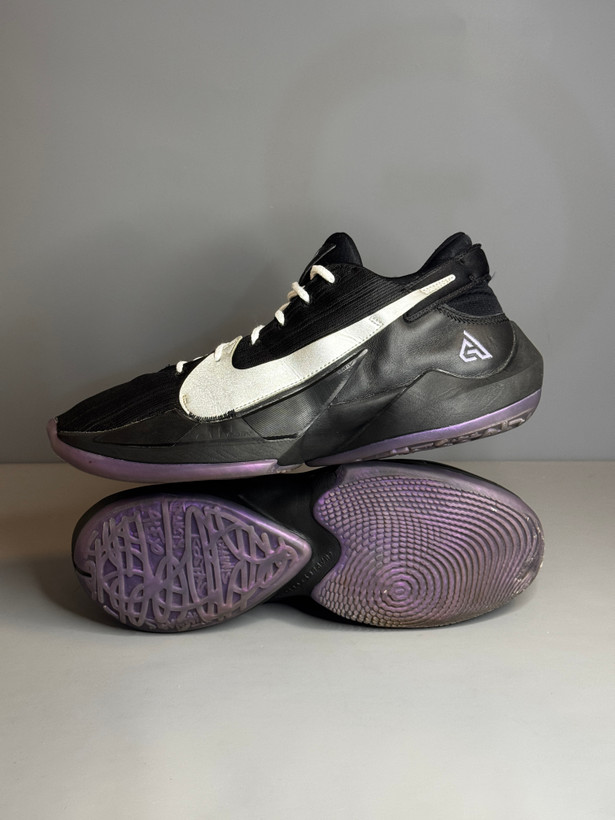 کفش بسکتبال والیبال Nike Freak 2 اورجینال