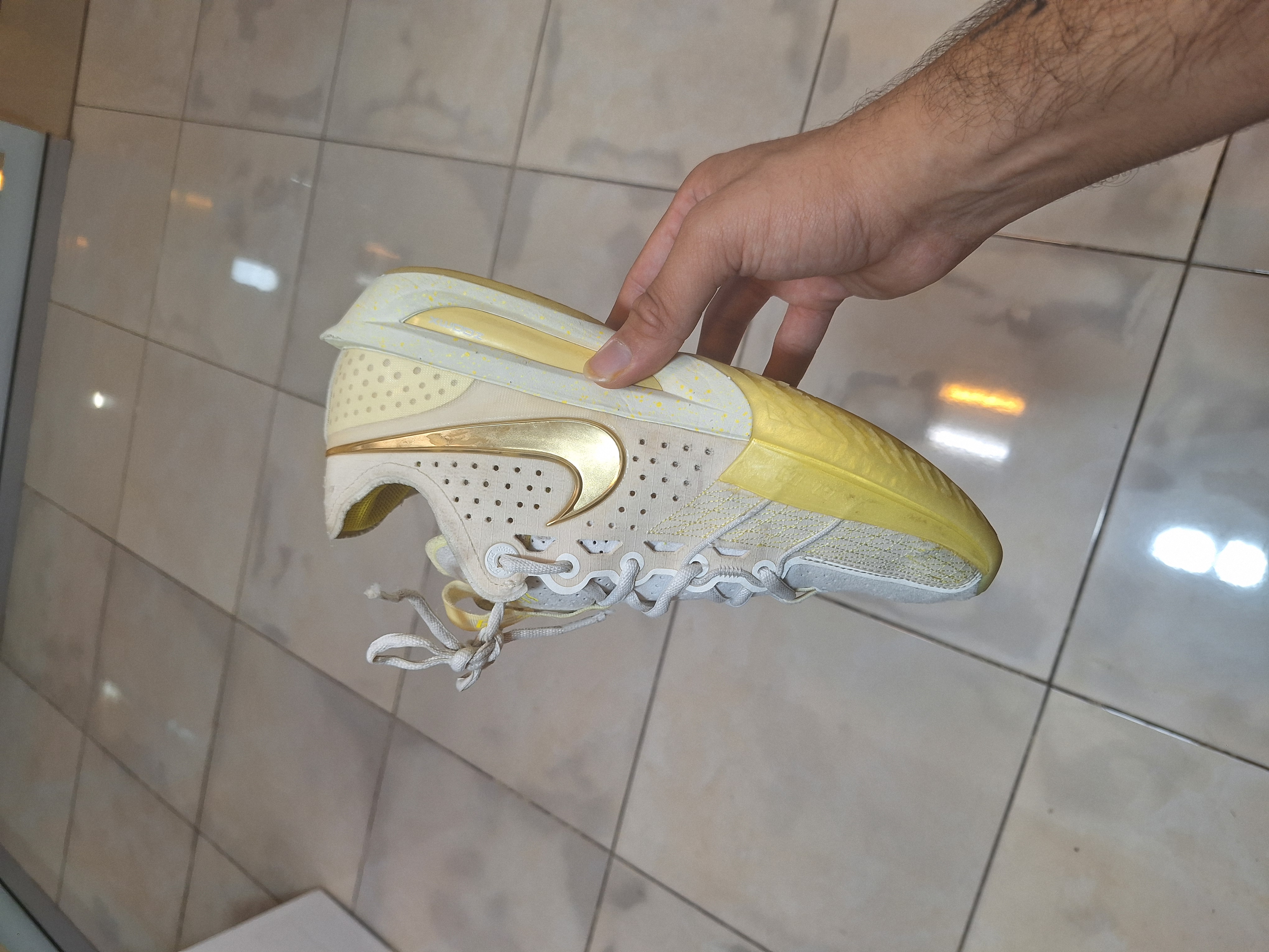 کفش بسکتبال والیبال Nike GT Cut 3 اورجینال
