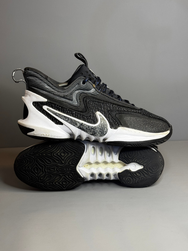 کفش بسکتبال والیبال Nike Cosmic 2 اورجینال