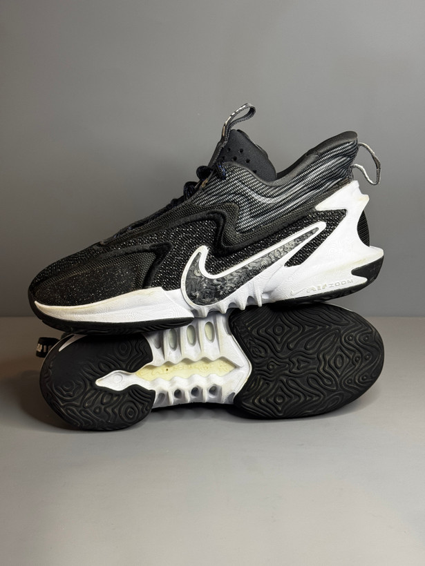 کفش بسکتبال والیبال Nike Cosmic 2 اورجینال