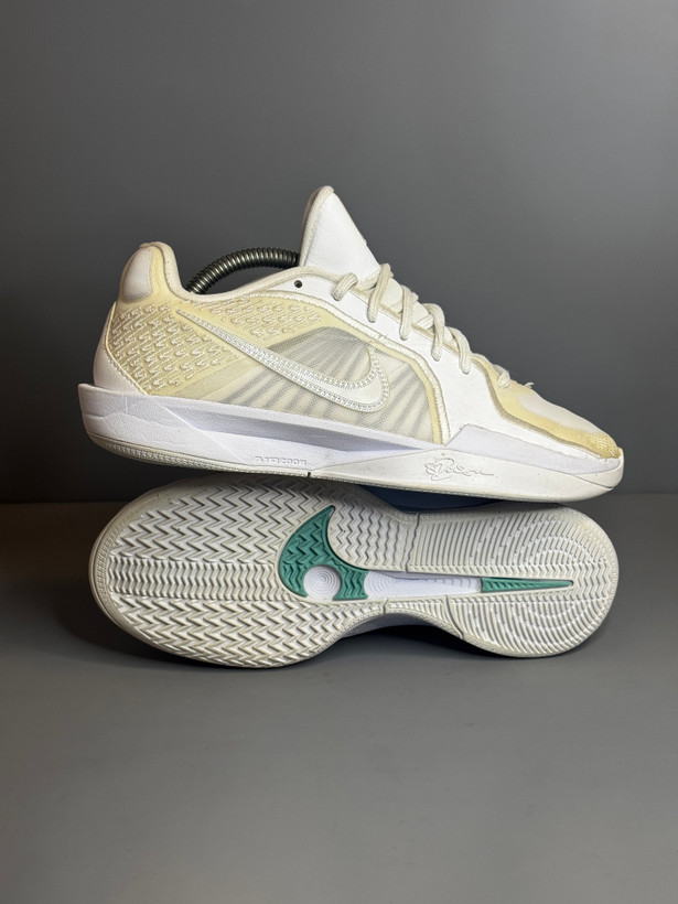 کفش بسکتبال و والیبال Nike sabrina 2 اورجینال
