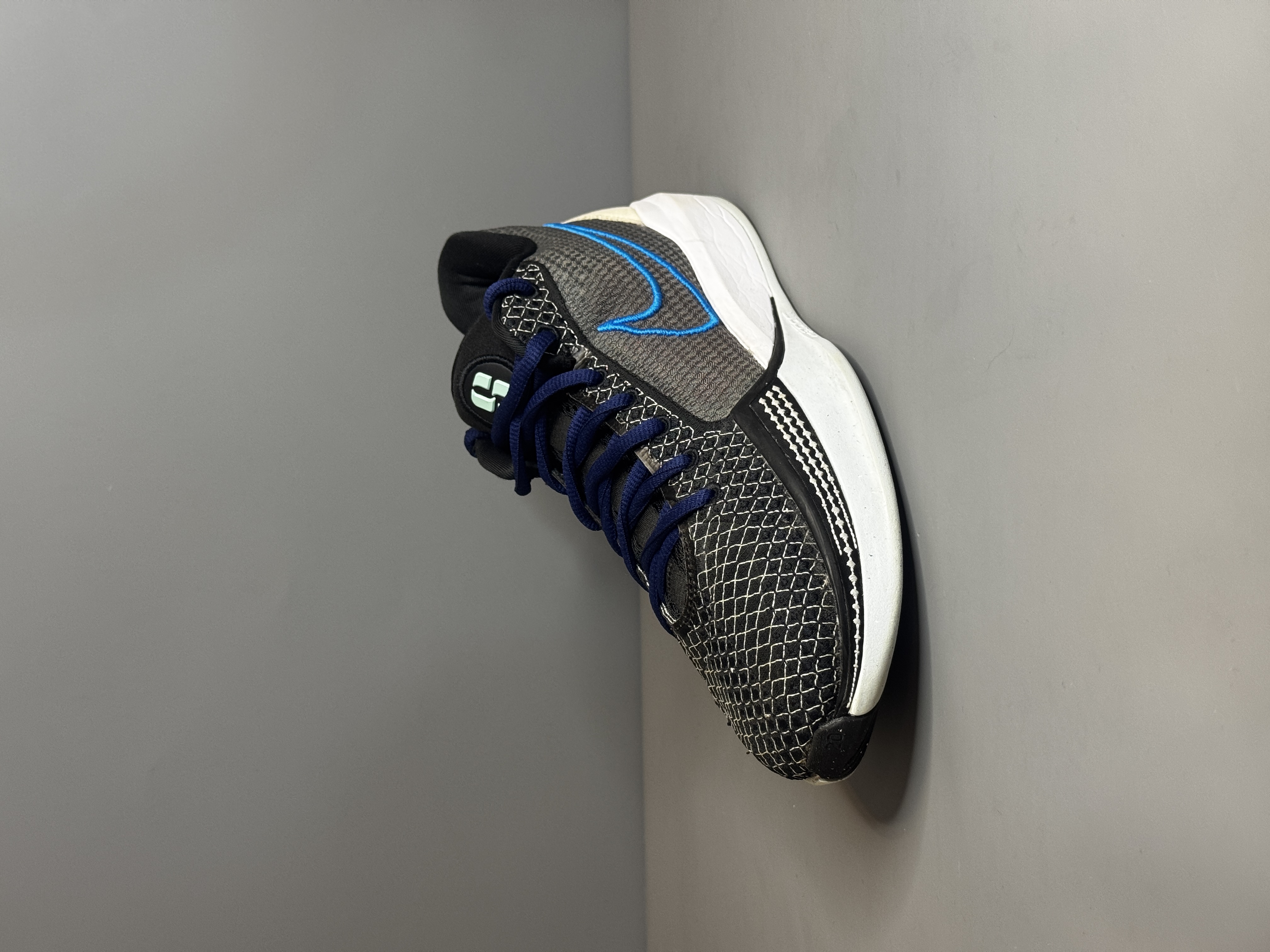 کفش بسکتبال والیبال Nike Sabrina 1 اورجینال