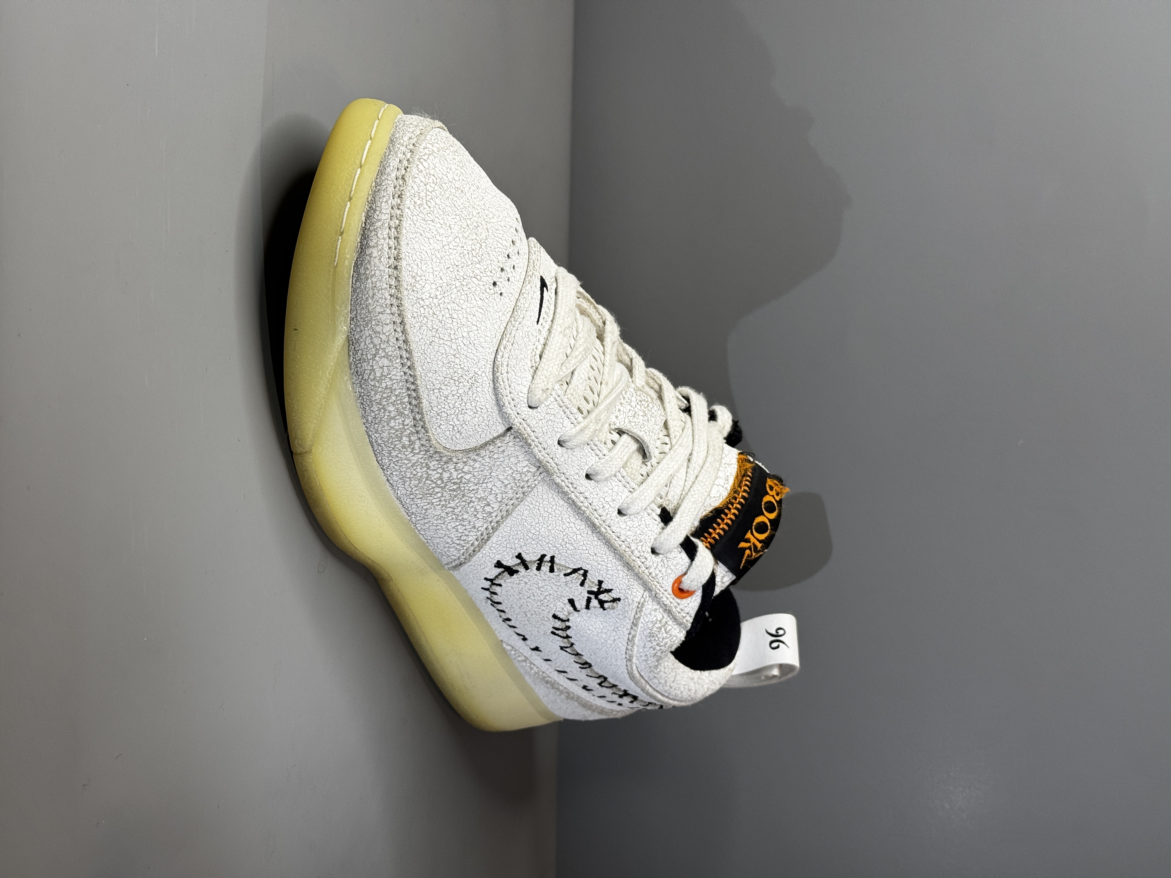 کفش بسکتبال والیبال Nike Book 1 اورجینال