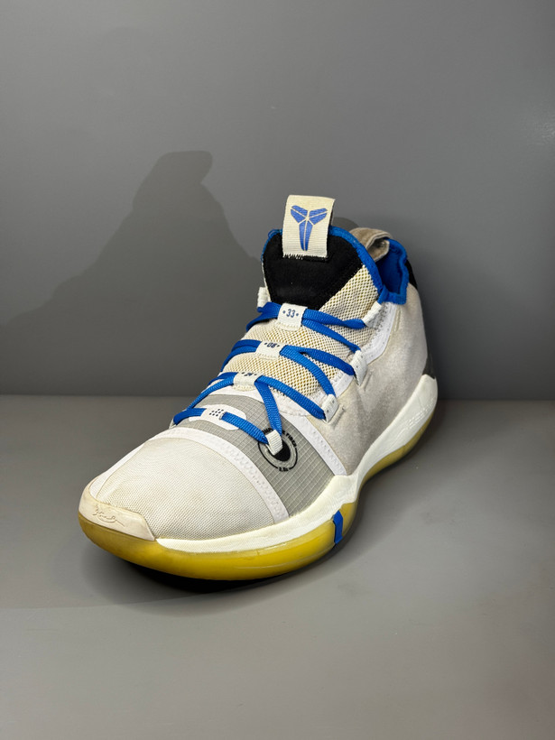 کفش بسکتبال والیبال Nike Kobe AD اورجینال