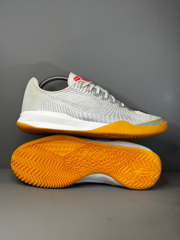 کفش بسکتبال والیبال Nike Kobe Mentality اورجینال