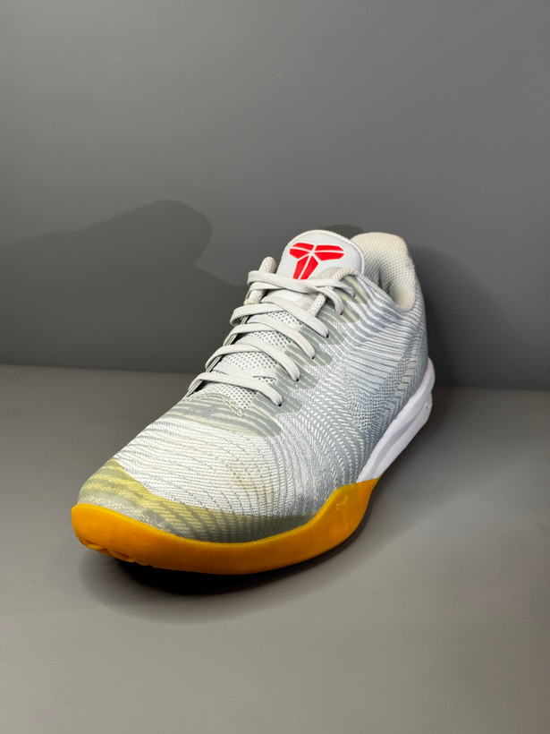 کفش بسکتبال والیبال Nike Kobe Mentality اورجینال