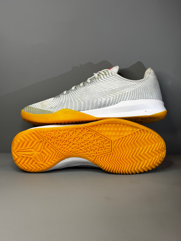 کفش بسکتبال والیبال Nike Kobe Mentality اورجینال
