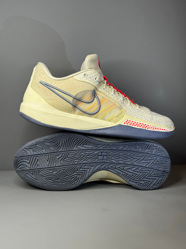 کفش بسکتبال والیبال Nike sabrina 1 اورجینال